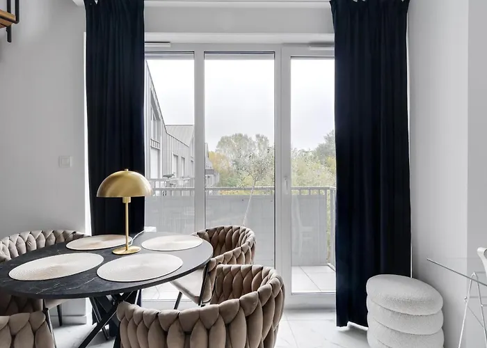 Nadolnik 2-bedroom By Bookinghost Apartment *